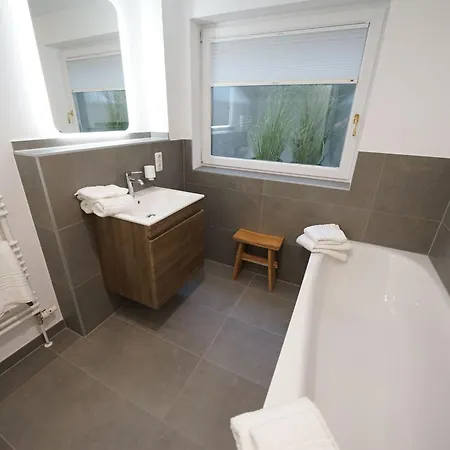 Apartmán In Mit Terrasse By Interhome Wenningstedt-Braderup